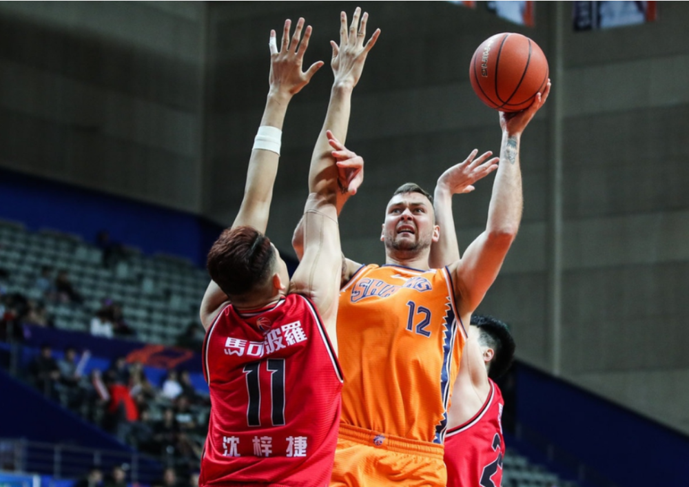 风云突变！亚特兰大加时末段绝杀压哨，CBA常规赛版图或变，话题不断，球队文化再被提及的简单介绍