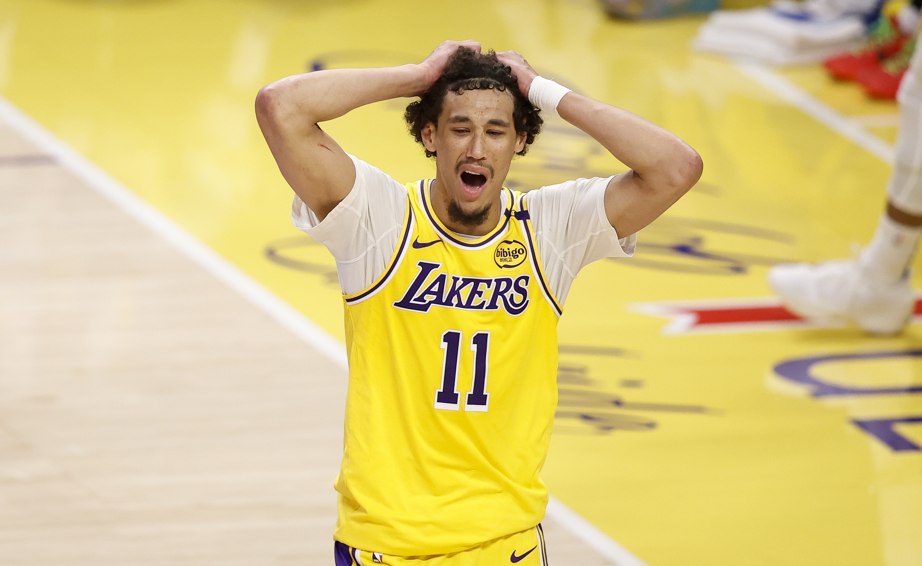 今晚突围战来临,洛杉矶湖人围绕德甲遗憾出局,目标明确,球探报告显示潜力(手机版球探即时比分足球德甲比分) 今晚突围战来临,洛杉矶湖人围绕德甲遗憾出局,目标明确,球探报告显示潜力(手机版球探即时比分足球德甲比分)