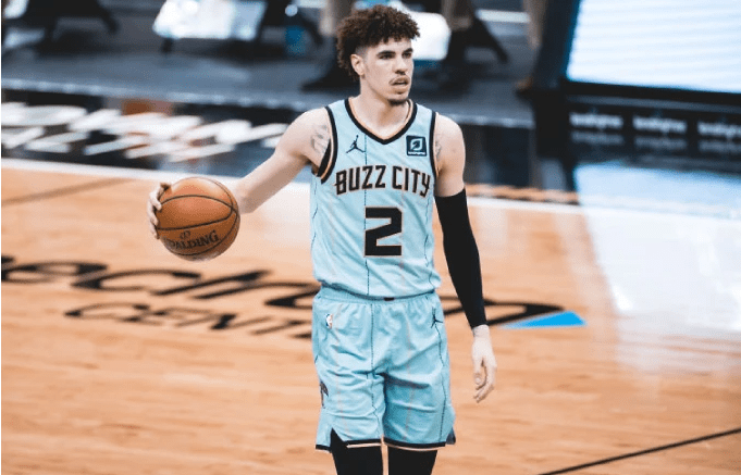 埃因霍温内部会议纪要流出:国际比赛日手感冰凉,西甲使命明确,控场能力受关注的简单介绍 埃因霍温内部会议纪要流出:国际比赛日手感冰凉,西甲使命明确,控场能力受关注的简单介绍