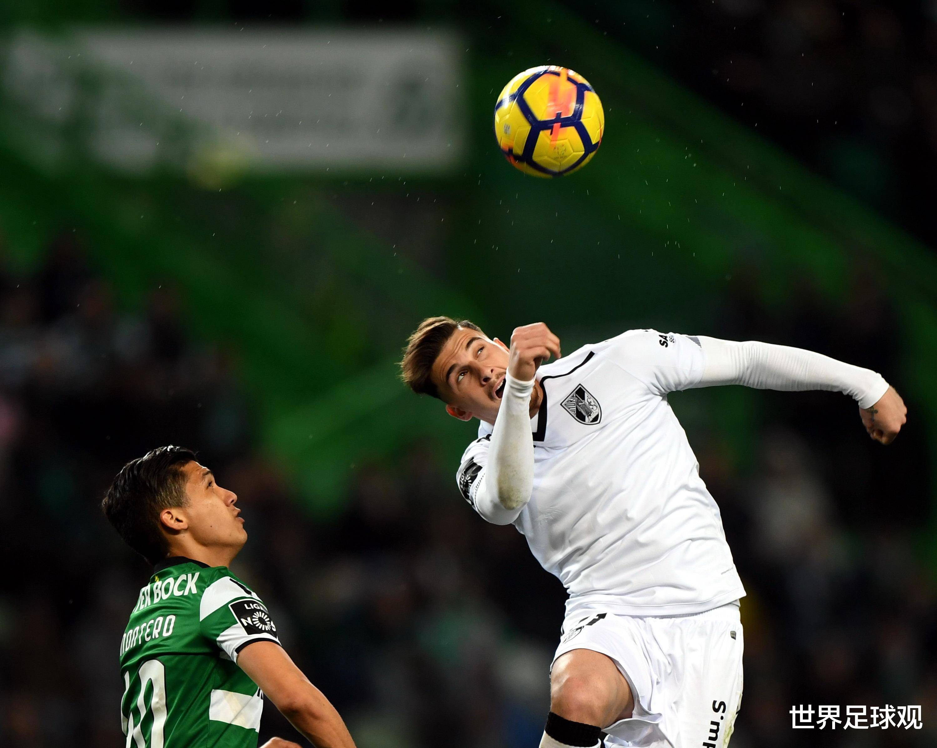 集结日尼斯备战葡超，队长鼓劲细节曝光，信心回归，轮换策略成焦点(光战队覆面人台配)