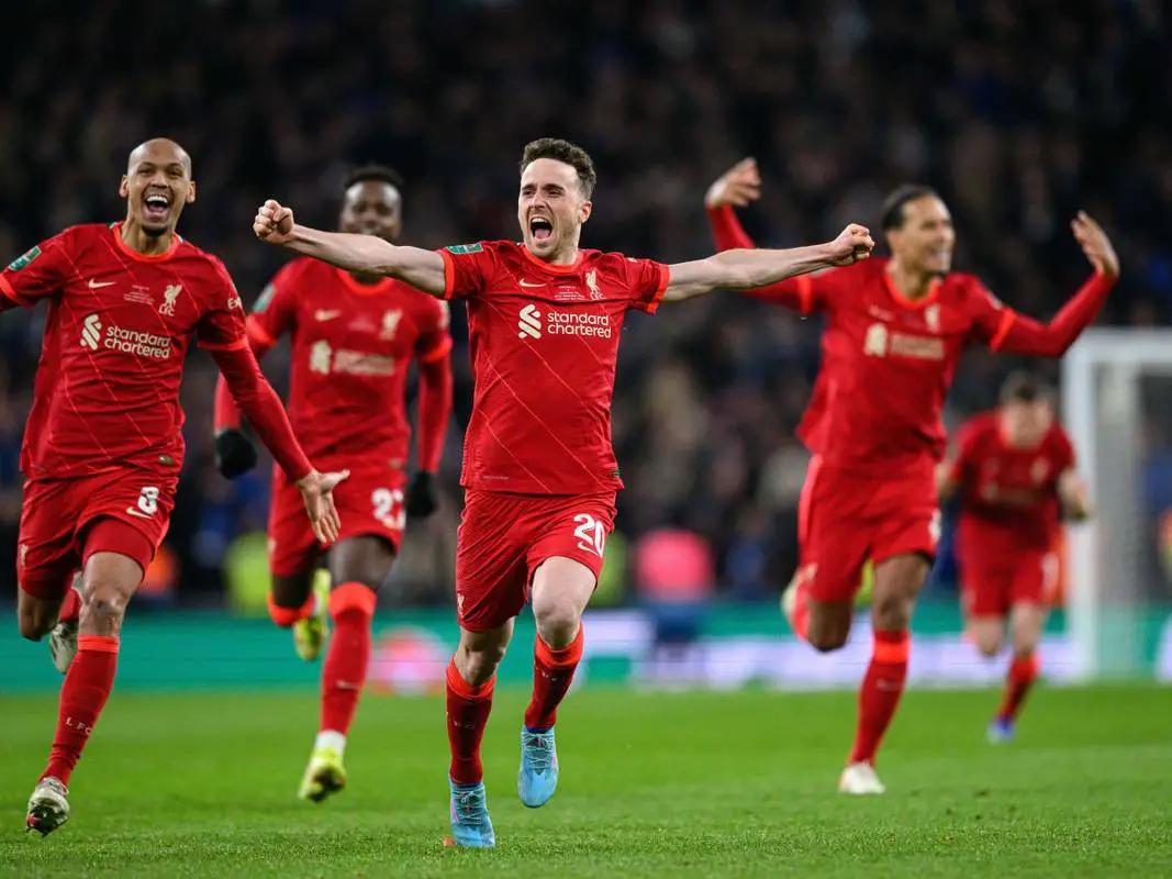 今晨英超焦点战，阿森纳回应争议，球迷炸锅，资深球员宣示担当的简单介绍