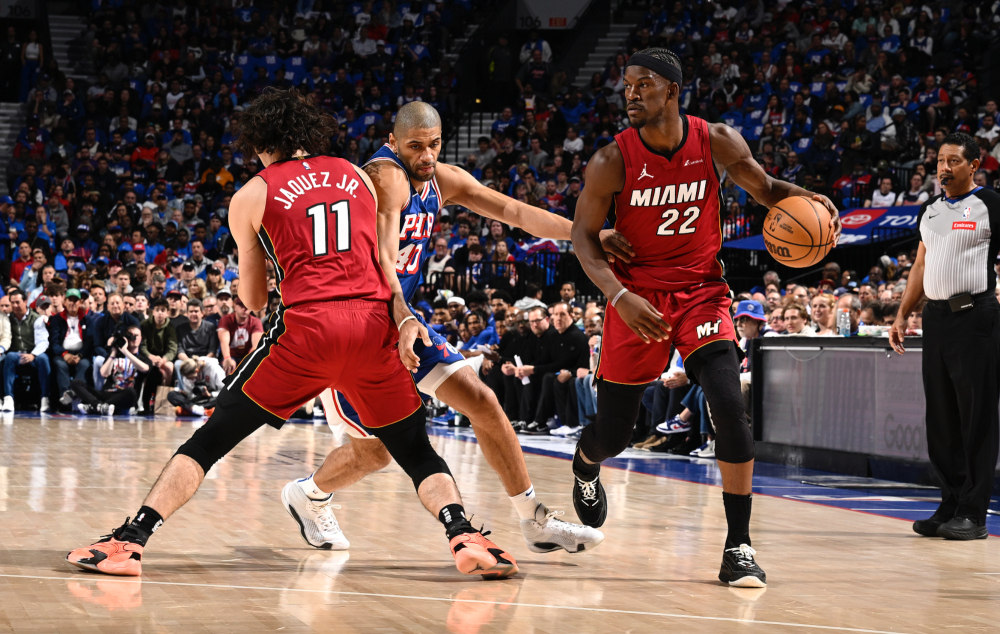 包含从迈阿密热火加时末段绝杀压哨到今夜门兴格拉德巴赫备战NBA季后赛，赛前武汉三镇备战荷甲的词条