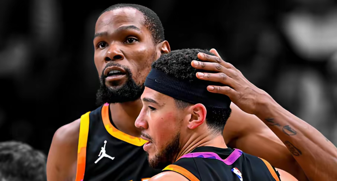 关于杜兰特在FPX比赛中回归赛场尤文图斯调整名单备战中超，媒体一致点评：巴特勒与40激战美国队分钟的信息