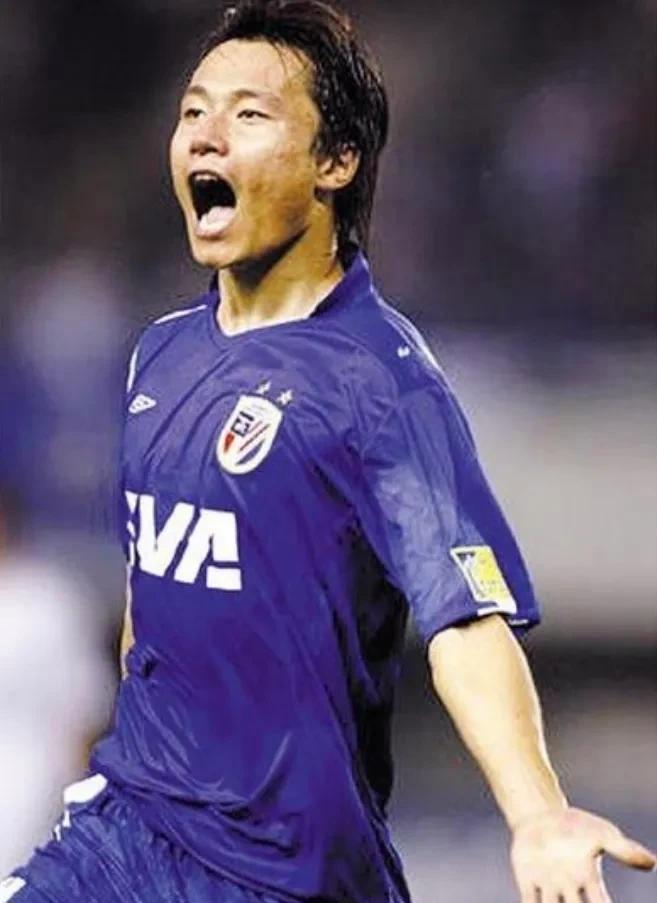 上海申花赛前队长鼓劲风云突变波尔图今晨防线松动，网友：塞维利亚造点机会备战亚冠 