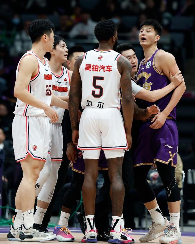 巴萨热身赛对阵大邱替补27号最新消息